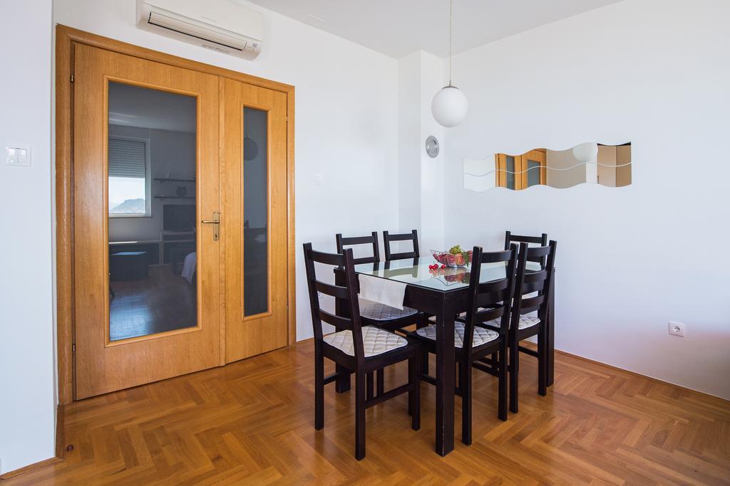 Apartment Dominik Подстрана Экстерьер фото